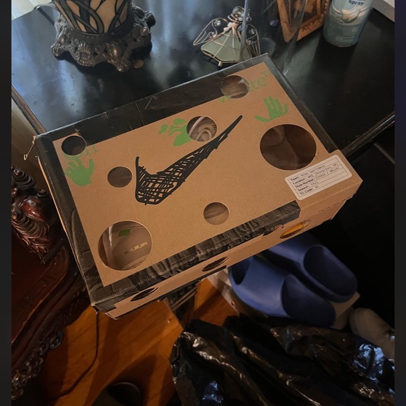 OFF WHITES Price - Picture 4 of 7